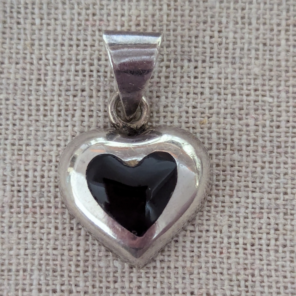 Silver 925 Heart Pendant with Black Onyx